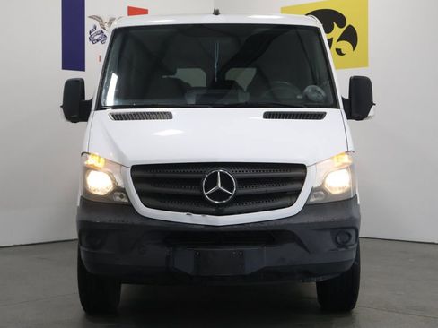 Used 2016 Mercedes-Benz Sprinter 2500 image 7