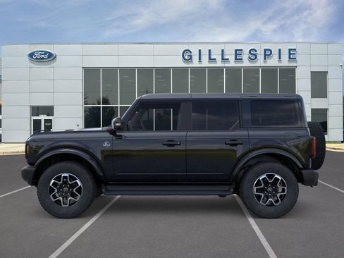New 2025 Ford Bronco Outer Banks image 3