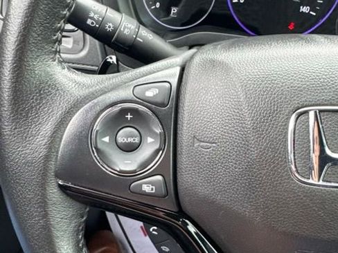 Used 2020 Honda HR-V Sport image 28