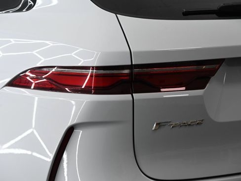 Used 2021 Jaguar F-PACE SVR AWD/4WD image 13