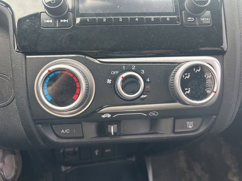 Used 2017 Honda Fit LX image 5