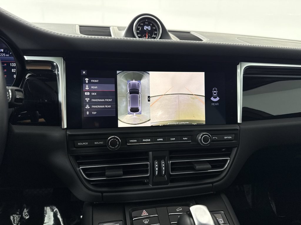 Certified 2020 Porsche Macan S AWD/4WD image 29
