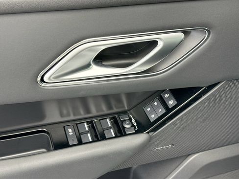 Certified 2026 Land Rover Range Rover Velar S AWD/4WD image 22