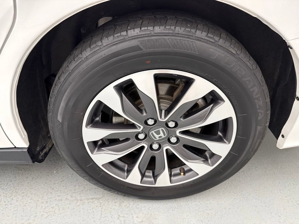 Used 2024 Honda Odyssey EX-L image 6