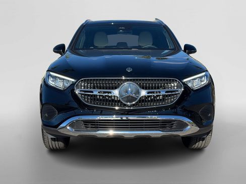 Certified 2025 Mercedes-Benz GLC 300 image 8