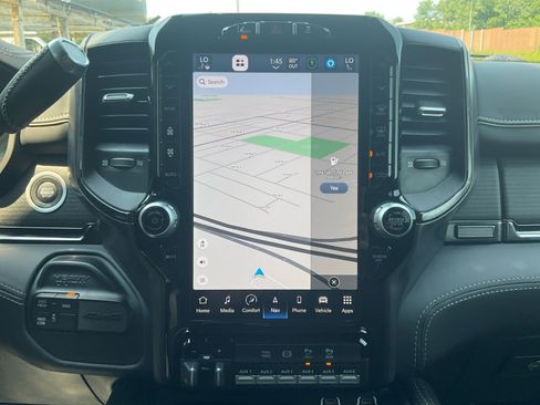 Used 2024 RAM 3500 Limited image 24