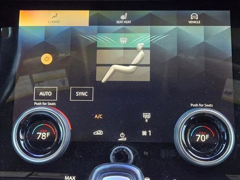 Used 2022 Land Rover Range Rover Evoque S image 14