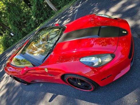 Used 2009 Ferrari California RWD image 51