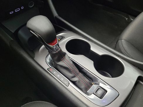 Used 2024 Chevrolet Malibu RS FWD image 26
