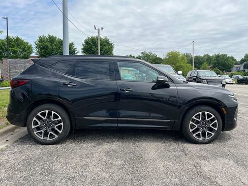 Used 2023 Chevrolet Blazer RS w/ Driver Confidence II Package AWD/4WD image 2