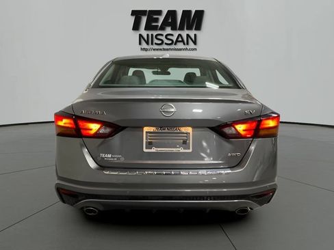 Certified 2023 Nissan Altima 2.5 SV w/ SV Premium Package AWD/4WD image 5