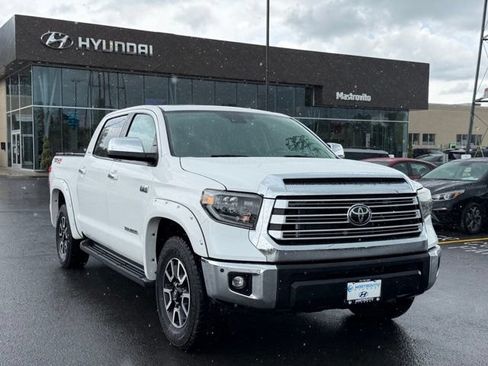Used 2020 Toyota Tundra Limited w/ Limited Premium Package AWD/4WD image 2