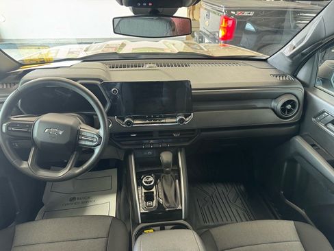 Used 2023 Chevrolet Colorado Trail Boss w/ Advanced Trailering Package image 13