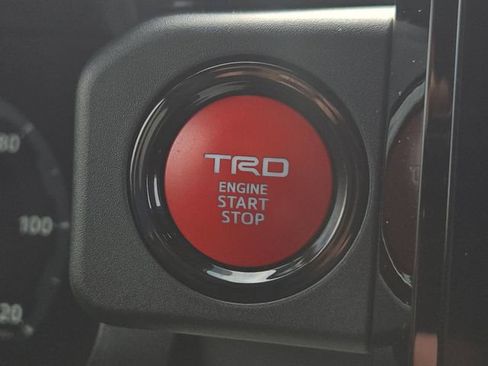 Used 2024 Toyota Tacoma TRD Sport w/ TRD Sport Upgrade Package image 23