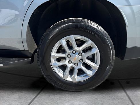 Used 2025 Chevrolet Tahoe LT AWD/4WD image 35