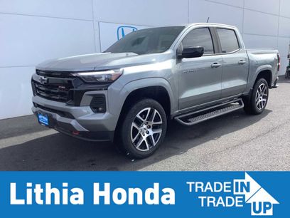 Used 2023 Chevrolet Colorado Z71 w/ Z71 Convenience Package 2