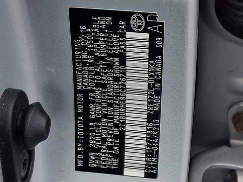 Used 2016 Toyota Corolla LE image 27