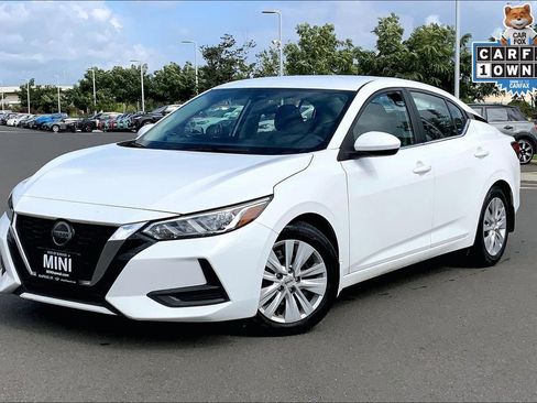 Used 2020 Nissan Sentra S image 2