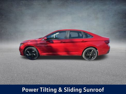 New 2025 Volkswagen Jetta SE image 11