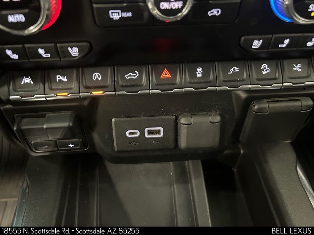 Used 2020 GMC Sierra 1500 Denali w/ Denali Ultimate Package AWD/4WD image 27