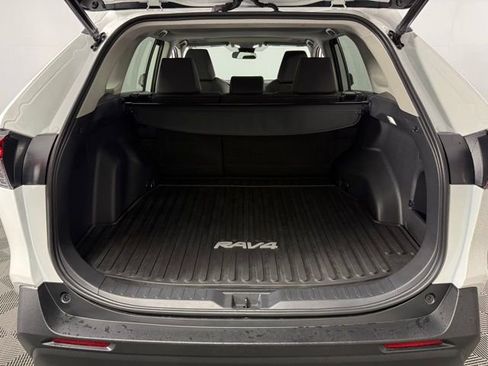 Used 2023 Toyota RAV4 XLE image 25