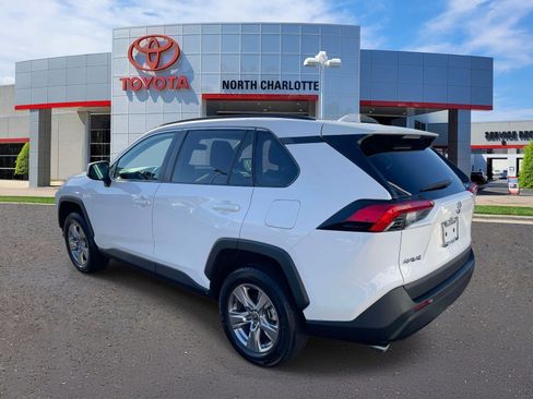 Used 2023 Toyota RAV4 XLE image 4
