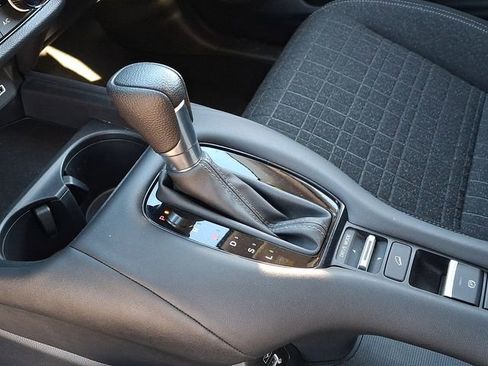 Certified 2023 Honda HR-V LX image 14