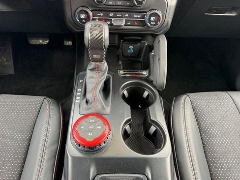 New 2025 Ford Bronco Raptor AWD/4WD image 16