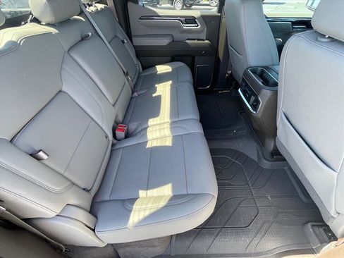 Used 2023 Chevrolet Silverado 1500 LTZ image 25