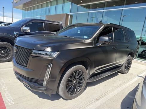 Used 2023 Cadillac Escalade Sport w/ LPO, ONYX Package image 1