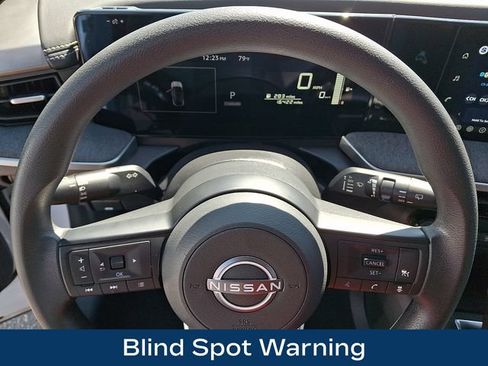 Used 2026 Nissan Kicks SV w/ Cold Weather Package AWD/4WD image 4