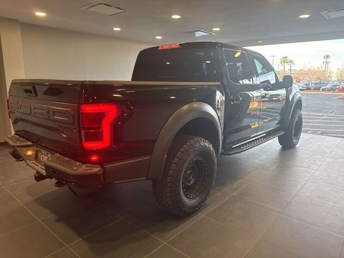Used 2017 Ford F150 Raptor w/ Equipment Group 802A Luxury image 7