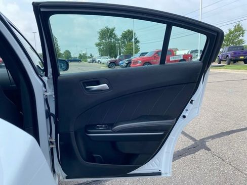 Used 2023 Dodge Charger SXT RWD image 25