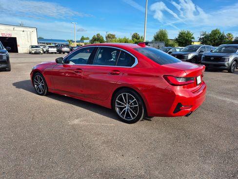 Used 2021 BMW 330i Sedan w/ Convenience Package RWD image 6