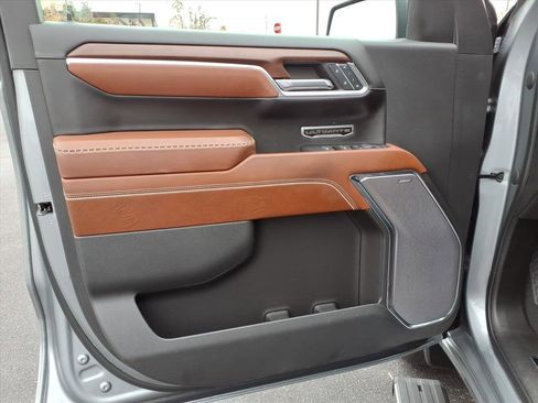 Used 2023 GMC Sierra 1500 Denali Ultimate image 4