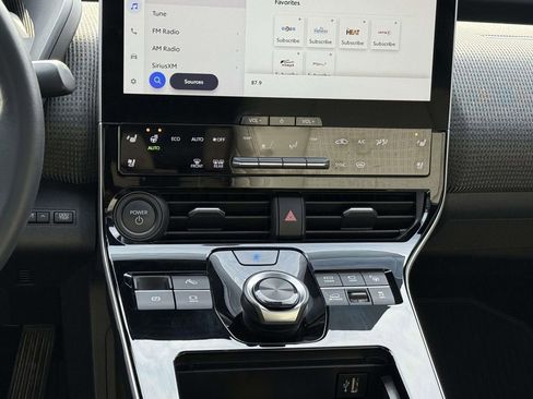 Used 2024 Toyota bZ4X AWD w/ Weather Package image 20