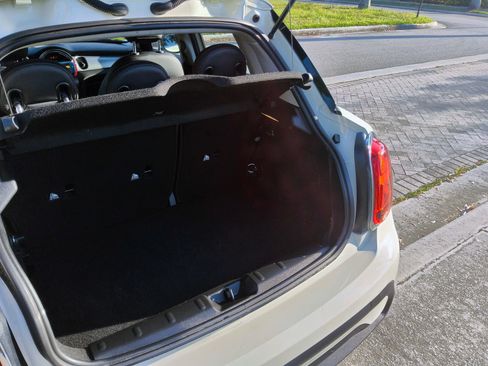 Used 2023 MINI Cooper 4-Door Hardtop FWD image 52