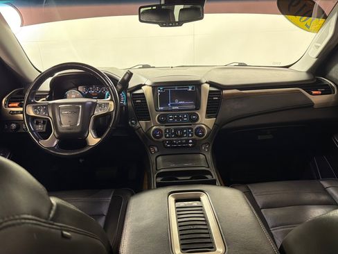 Used 2019 GMC Yukon Denali w/ Open Road Package AWD/4WD image 27