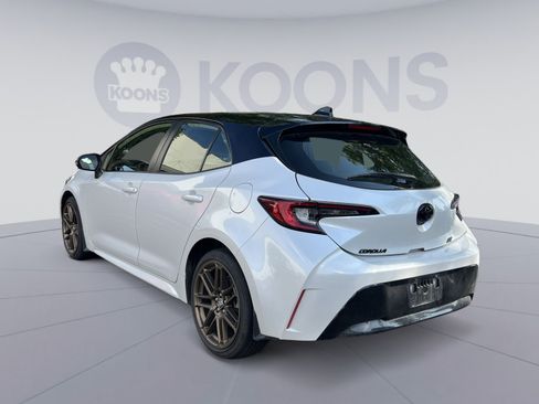 Used 2024 Toyota Corolla SE w/ SE Package FWD image 4