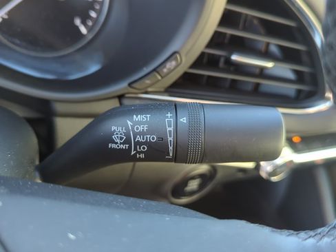 Used 2023 MAZDA MAZDA3 s FWD image 16