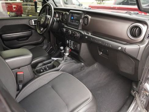 Used 2020 Jeep Wrangler Unlimited Sport AWD/4WD image 17