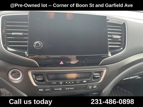 Used 2025 Honda Passport TrailSport image 26