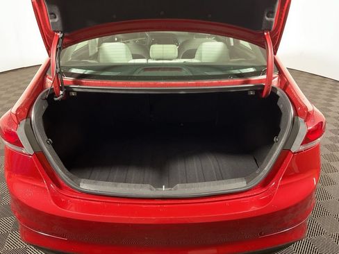 Used 2018 Hyundai Elantra SEL FWD image 14