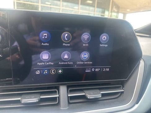 Used 2024 Chevrolet Trax RS image 16