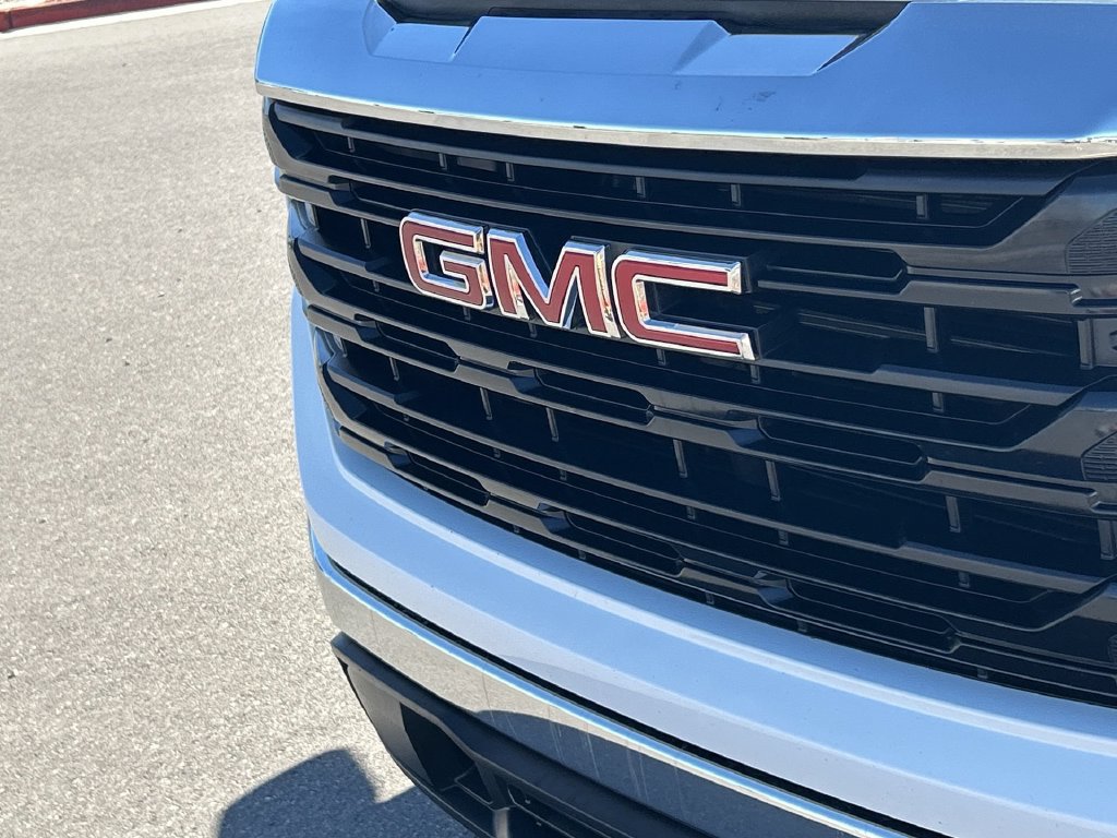 Used 2022 GMC Sierra 1500 Pro w/ Pro Value Package RWD image 30