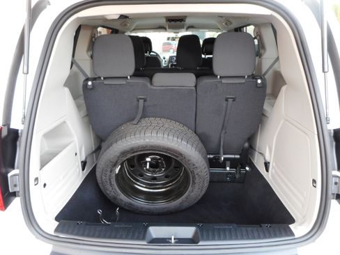 Used 2017 Dodge Grand Caravan SE w/ Power Window Group image 25