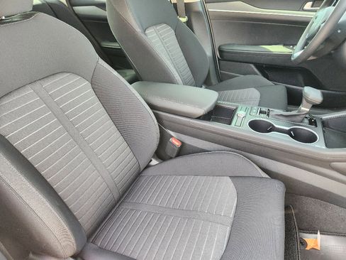 New 2026 Kia K5 LXS image 10
