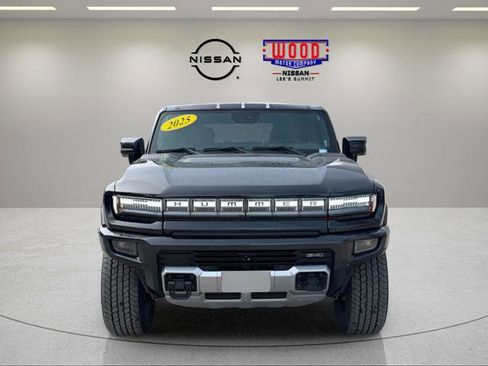Used 2025 GMC Hummer EV 3X image 8