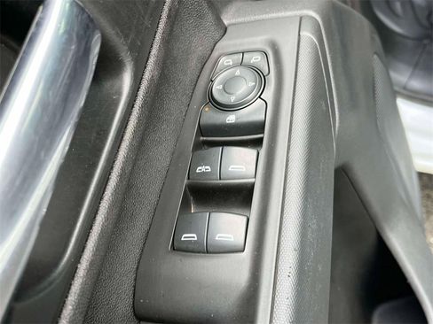 Used 2021 GMC Sierra 3500 4x4 Crew Cab w/ Convenience Package image 24