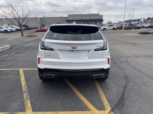 Used 2024 Cadillac XT4 Sport image 6